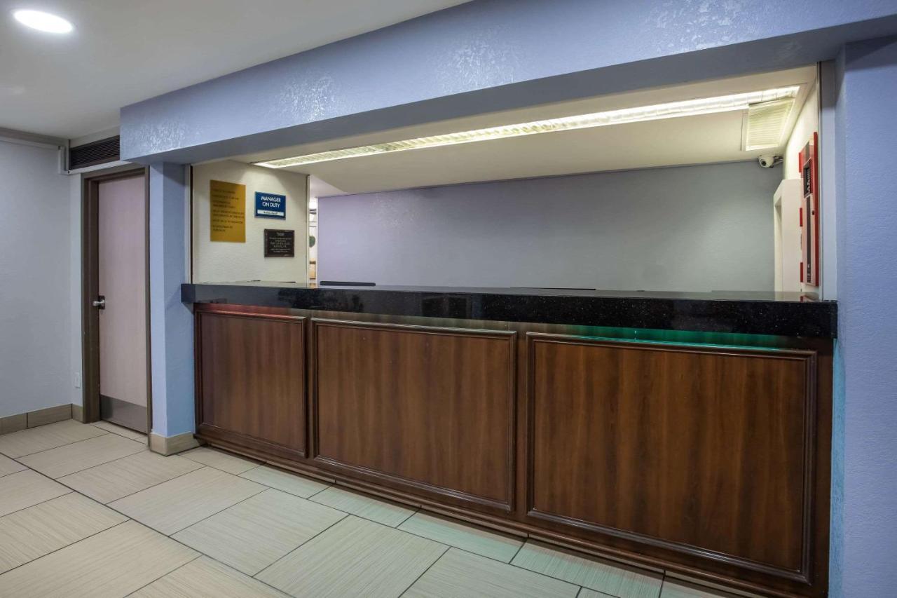 Travelodge By Wyndham Fort Wayne North Bagian luar foto