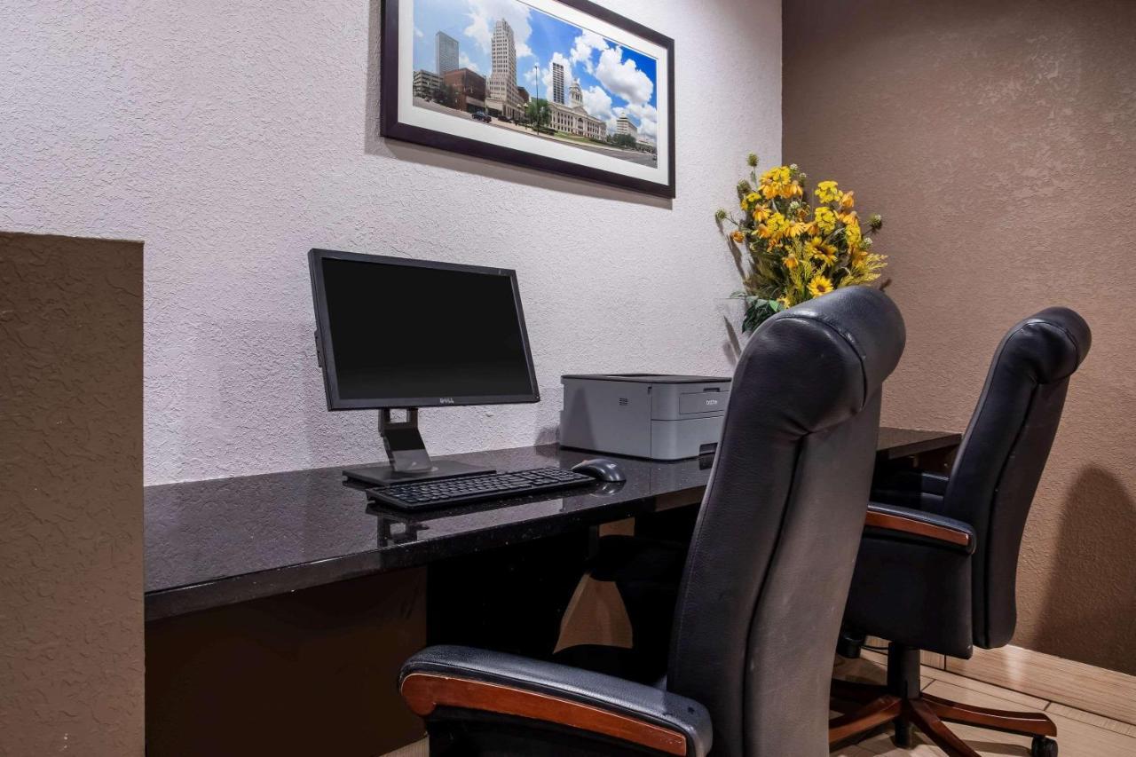 Travelodge By Wyndham Fort Wayne North Bagian luar foto