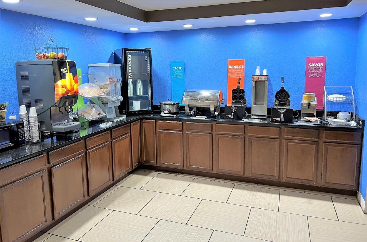 Travelodge By Wyndham Fort Wayne North Bagian luar foto