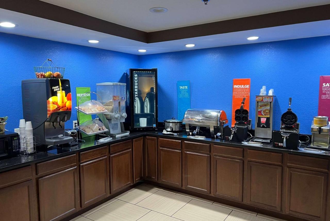 Travelodge By Wyndham Fort Wayne North Bagian luar foto
